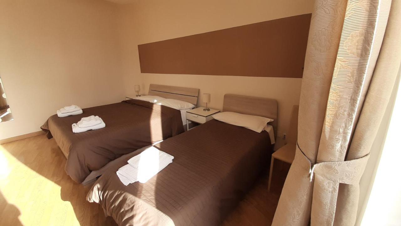 Accommodation Feel Salerno Buitenkant foto