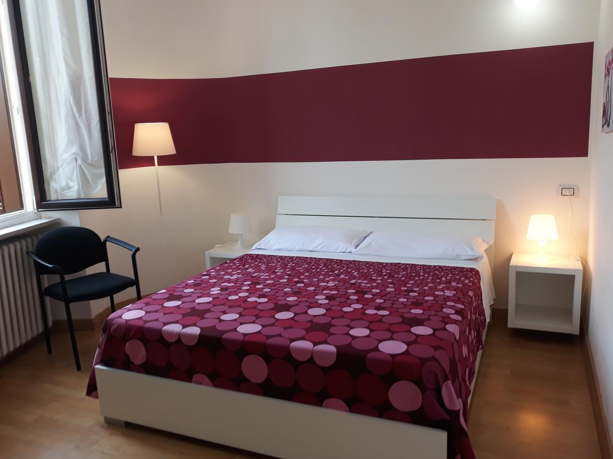 Accommodation Feel Salerno Buitenkant foto
