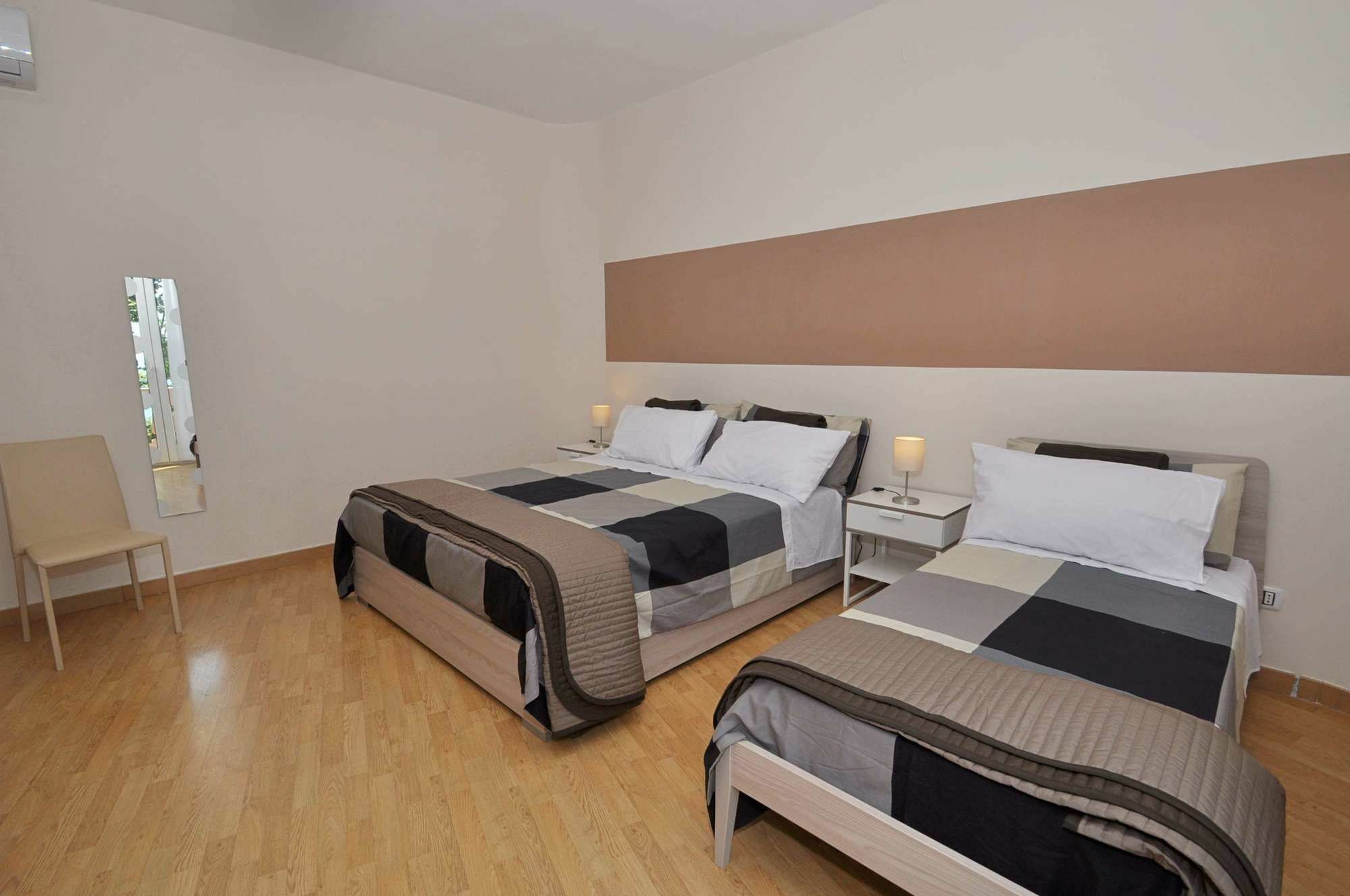 Accommodation Feel Salerno Buitenkant foto