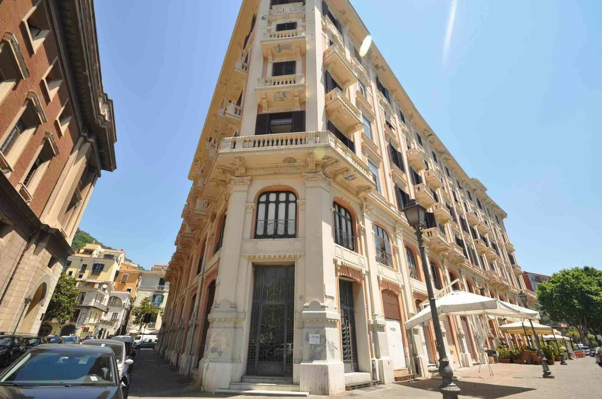 Accommodation Feel Salerno Buitenkant foto