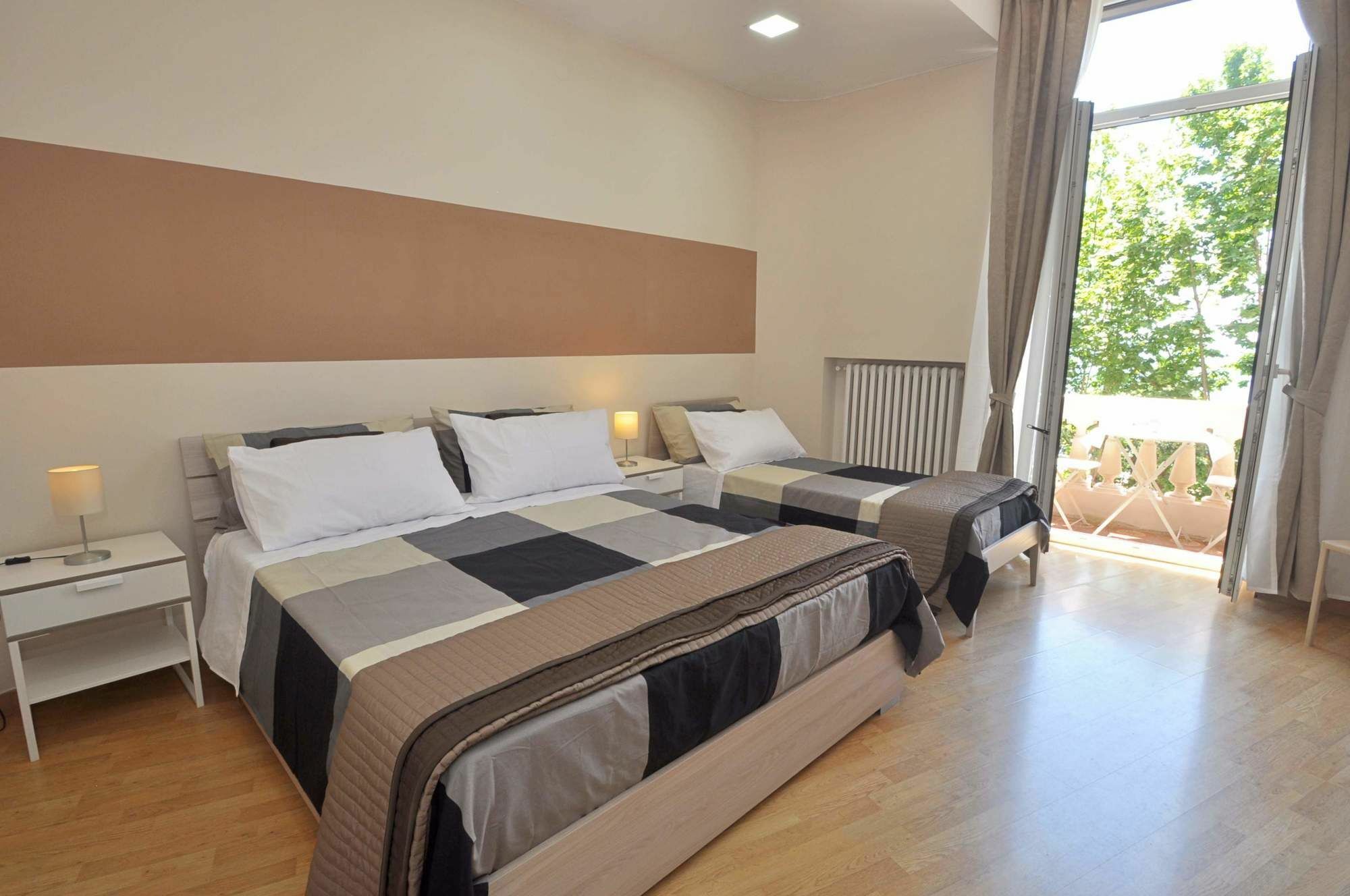Accommodation Feel Salerno Buitenkant foto