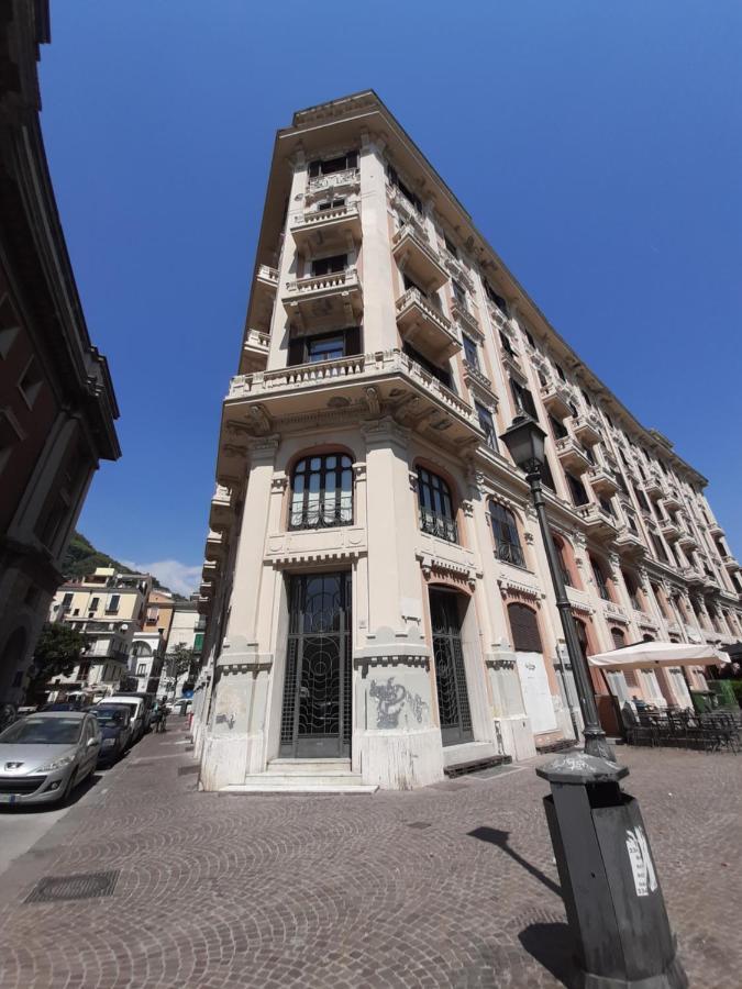 Accommodation Feel Salerno Buitenkant foto